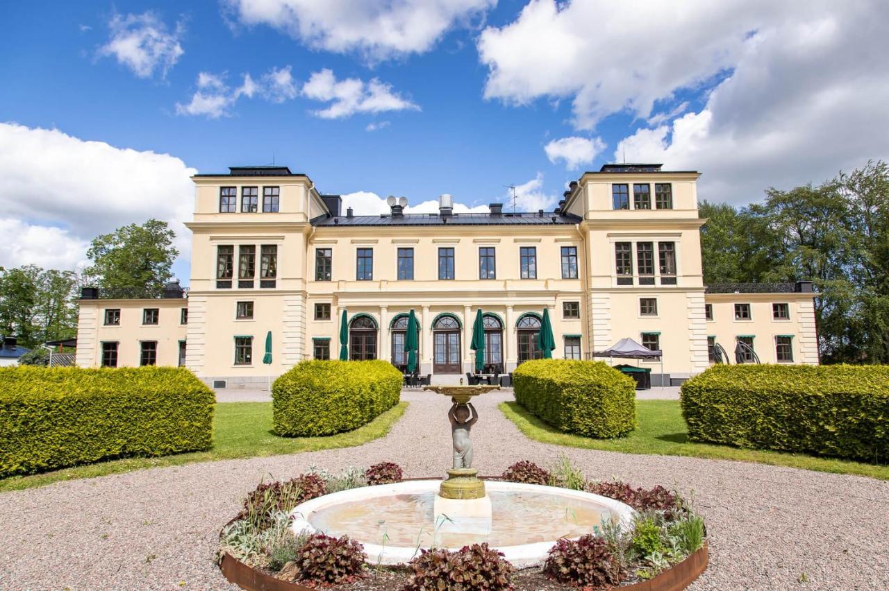 ホテル Ranaes Slott Ranas エクステリア 写真