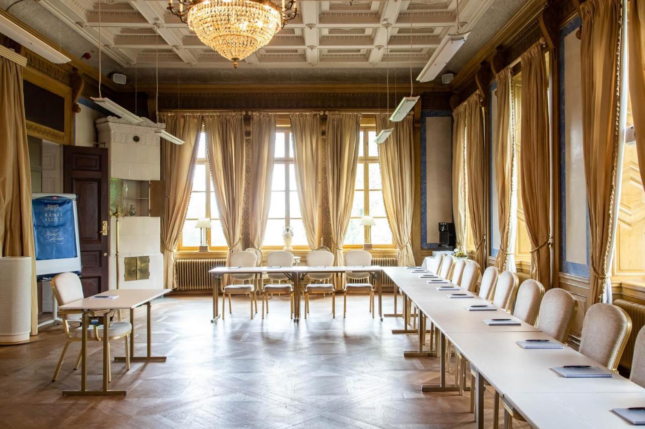 ホテル Ranaes Slott Ranas エクステリア 写真